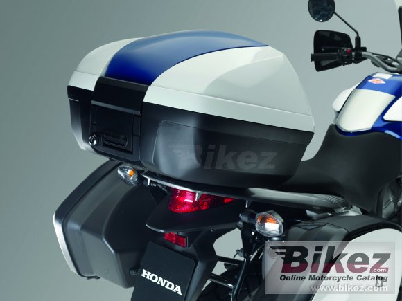 Honda XL 700 V Transalp 2008-2010 (XL700V RD13) Frame Cover Right Cover (19037-MFF-D00) | Motorcycle Parts